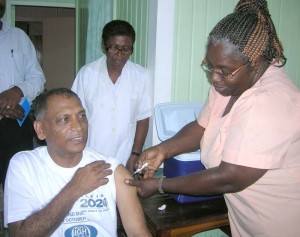 Minister Ramsammy is vaccinated