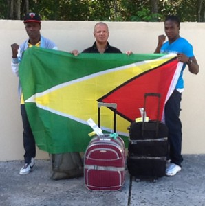 Francisco Hernandez Rolden is flanked by Ron Smith (r) and Bert Braithwaite moments after the team arrived in St Lucia.