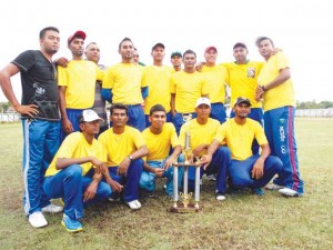 Members of the victorious Zeeburg team display their prize.