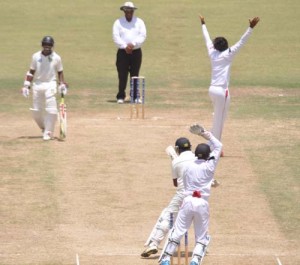 Narsingh Deonarine is LBW to Imran Khan for 41.