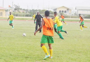 The Golden Jaguars and the U23s being supervised by Head Coach Jamaal Shabazz during yesterday’s fitness evaluation at the Leonora Football Field. 