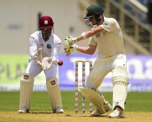 Steven Smith shapes to cut, West Indies v Australia, 2nd Test, 2nd day, Kingston, June 12, 2015 ©Getty Images