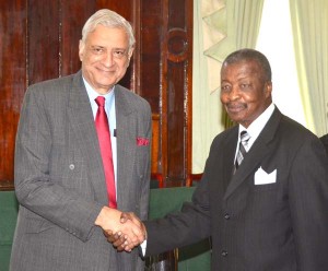 Commonwealth Secretary General, Kamalesh Sharma (L) and Speaker of the National Assembly, Dr. Barton Scotland