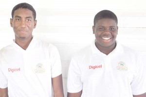 Renaldo Ragoo (left) and Keon Mason shared 8 wickets between them yesterday.