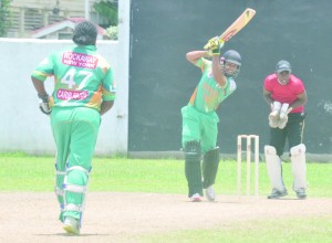 Taignarine Chanderpaul hammers a boundary during his entertaining unbeaten 48 yesterday. 