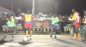  Action in the clash between defending champions North Ruimveldt and West Back Road on Wednesday night, at the National Cultural Centre Tarmac.