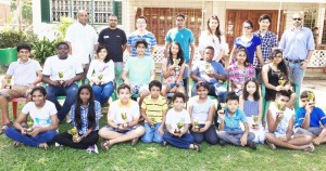 The outstanding participants display their trophies in the presence of Badminton Association and Woodpecker Products officials. 