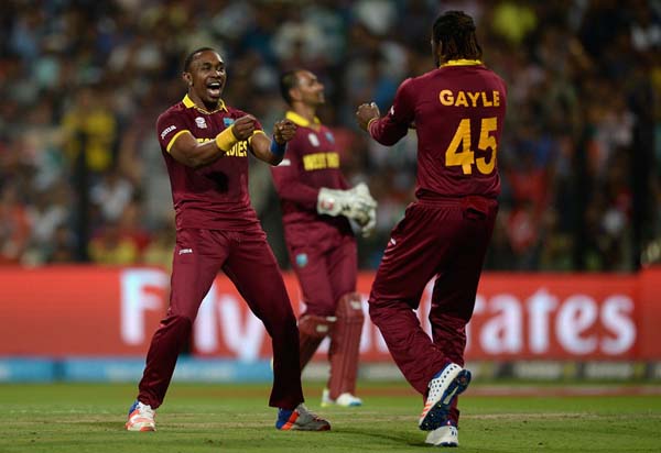 Dwayne Bravo and Chris Gayle break into a jig, England v West Indies, World T20, final, Kolkata, April 3, 2016 ©Getty Images