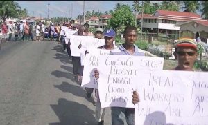 Sugar workers on protests in Berbice yesterday.