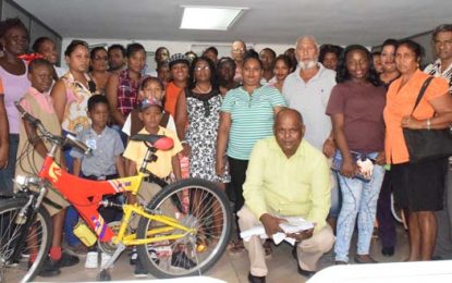 CIDI gives 80 bicycles to winning competitors