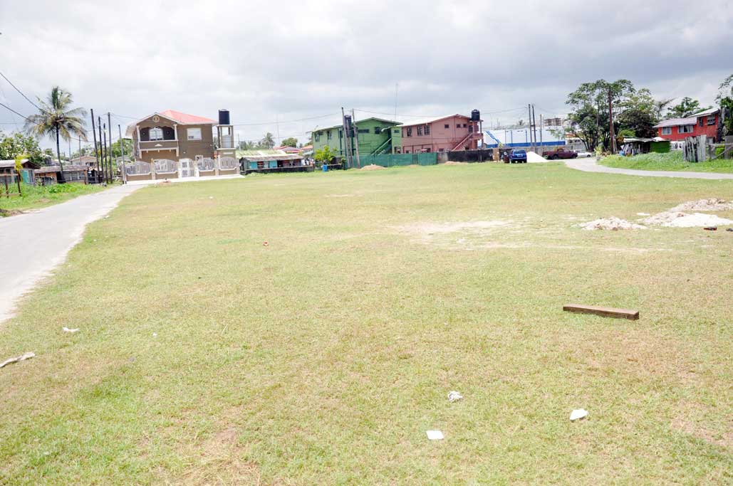 https://www.kaieteurnewsonline.com/images/2017/09/The-playfield-in-West-Ruimveldt-is-used-for-Football-and-cricket-while-the-road-around-it-is-used-for-jogging-by-members-of-the-Community..jpg