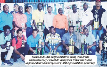 Banks DIH/GABA Leagues… Top teams receive trophies and medals