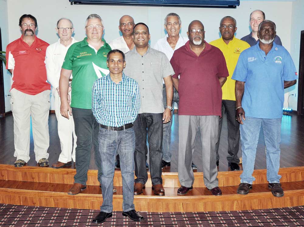 https://www.kaieteurnewsonline.com/images/2017/10/Team-Captains-and-representatives-of-the-three-main-sponsors-pose-at-the-Meet-and-Greet-of-team-last-evening-at-the-Prinesss-Ramada-Hotel..jpg