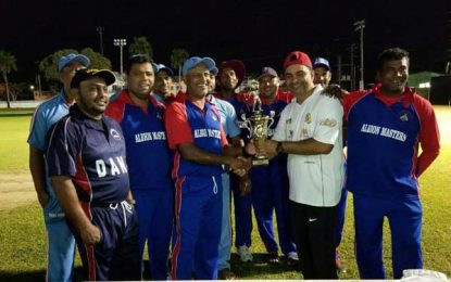 Albion Masters defeat Floodlights Masters in friendly t20 match