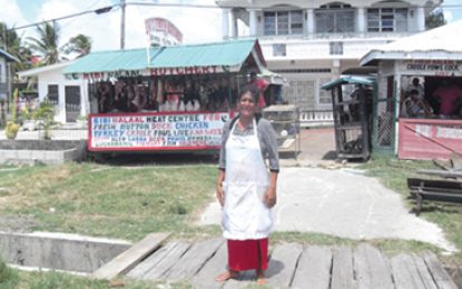 Thieves cart off $1M in meat from Mon Repos butchery