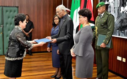 Philippine ambassador presents credentials to President Granger