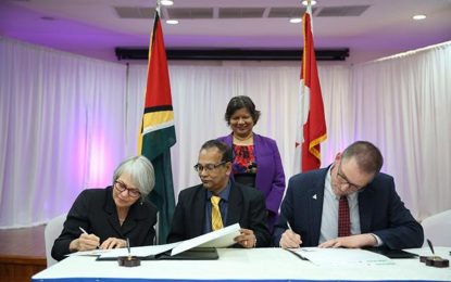 Agreement signed for local auditors to benefit from Canadian training