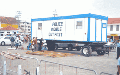 Crime continues at Stabroek Square despite police presence