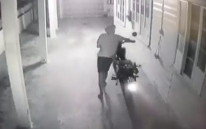 Thieves cart off businessman’s motorcycle