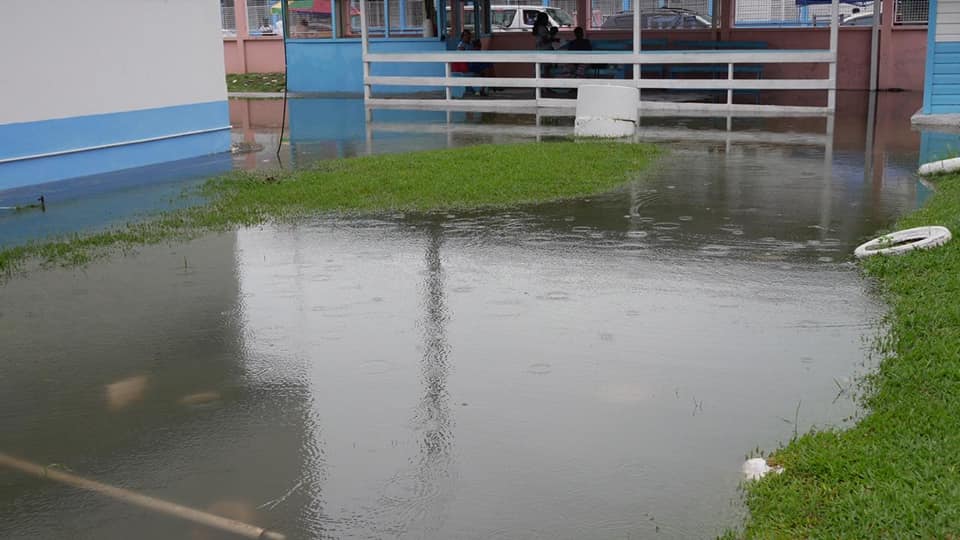 https://www.kaieteurnewsonline.com/images/2019/11/flood-picture-1.jpg