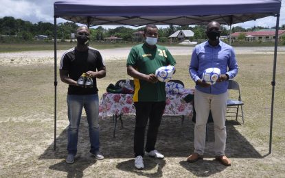 Coomacka United FC welcome GFF for historic visit