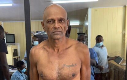 Escaped prisoner caught stealing fowl