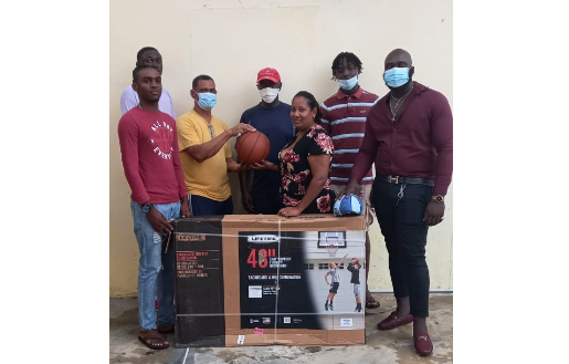 Businessman Clement Munroe donates basketball backboards, balls to RHT ...