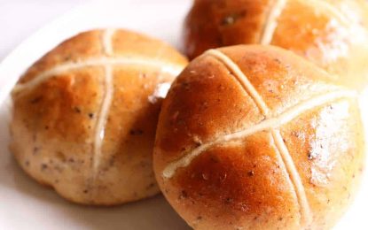 Hot cross buns recipe to try!  