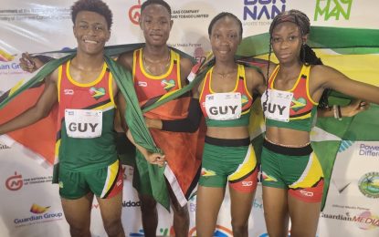 Guyana shatters CYG 4x400m mixed relay record!