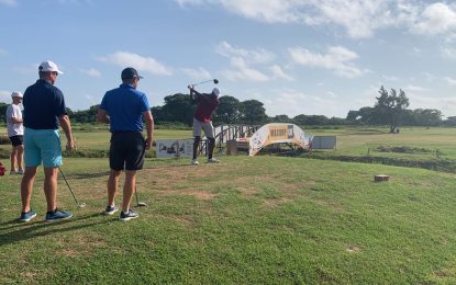 Royals take a swing at Lusignan Golf Club