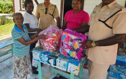 Police team in Region 6 assist less fortunate