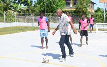 Commander 4A Assistant Commissioner Simon McBean hosts successful Family Fun-Day at Sophia Community Centre Ground