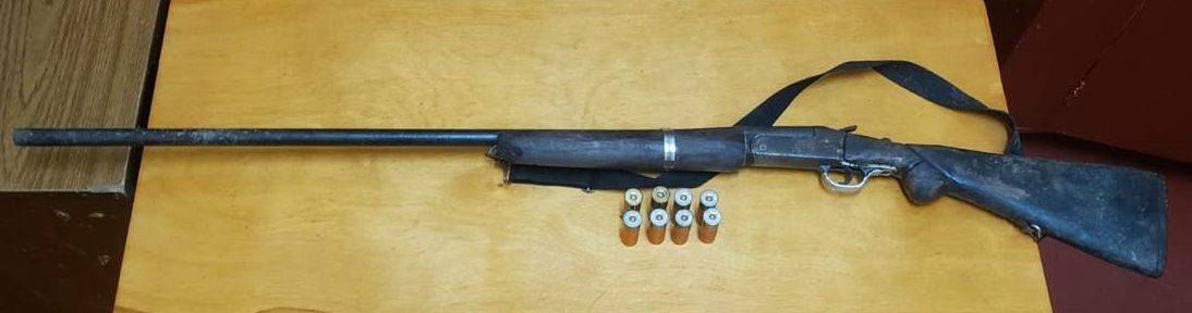 The shotgun and ammo which were found in the salt bag.