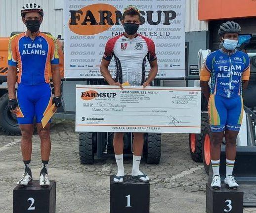 Flashback! Paul DeNobrega (center) share podium with Paul Chooweenam and Kemuel Moses at the 2021 edition.