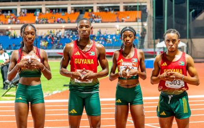 Mixed Relay team hunting World U20 Championship Gold today