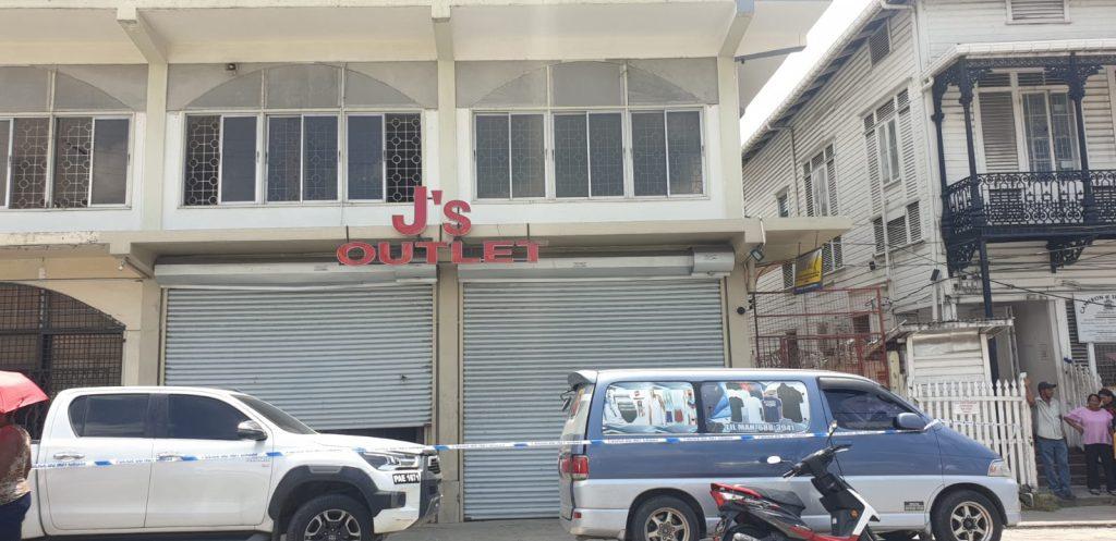 Bandit allegedly shot while trying to rob money changer - Kaieteur News