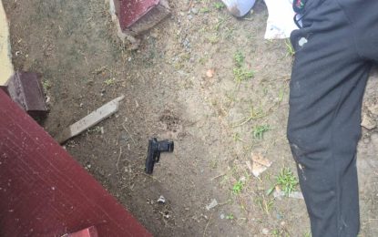 Bandit shot dead, accomplice escapes during robbery