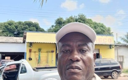 Family members of Kuru Kururu man fatally shot during robbery, make appeal for police to find his killers  