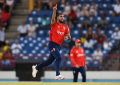 Mahmood sets tone again, before Curran and Livingstone steer chase