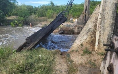  Broken sluice door causes flooding in five WCB communities