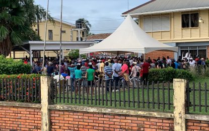 Crowd breaks down Ministry’s gate for cash grant