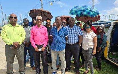 ‘Blue’ Christmas for GPL workers