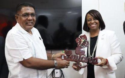 Agriculture Minister meets with US EXIM Bank Chair to discuss ‘collaboration’