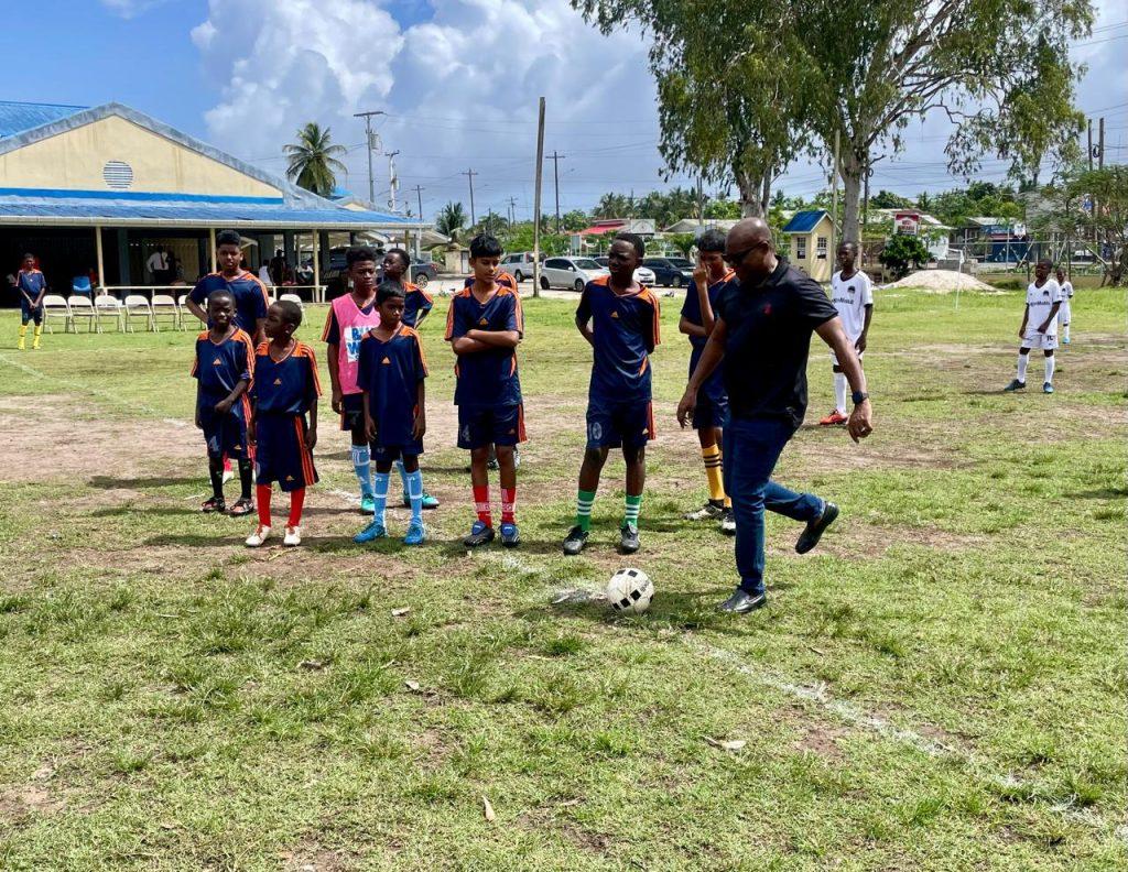 Pouderoyen FC kicks off U13 tournament with NSC’s support