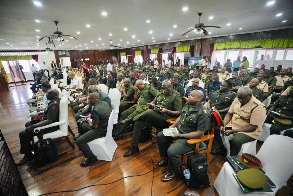 Soldiers told to ‘vote your conscience’