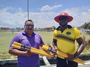 FL Sport donates stumps to Meten-Meer-Zorg Cricket Club