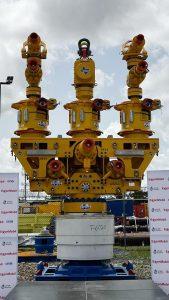 Oil spill will hit Guyana’s shores before capping stack arrives to plug leak  