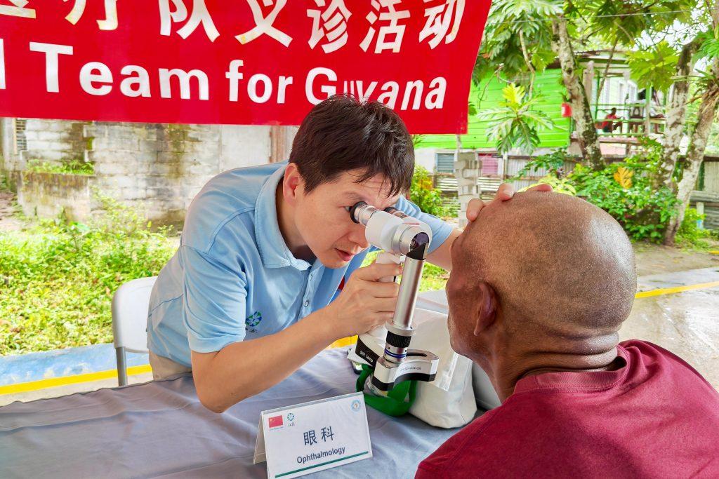 Chinese medical team conducts outreach in Linden