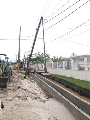 Utility companies given six weeks to clear hanging wire bundles from poles