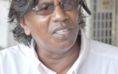 My marriage breakdown, crashed car, David Hinds, Adam Harris and $US25,000